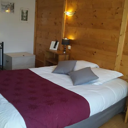 Logis Hotel-restaurant Le Val D'amby 3*