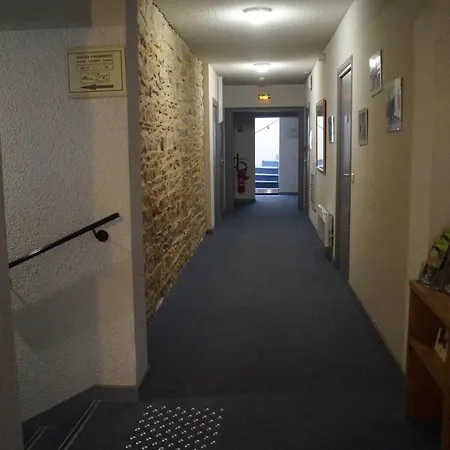 Logis Hotel-restaurant Le Val D'amby 3* Hieres-Sur-Amby